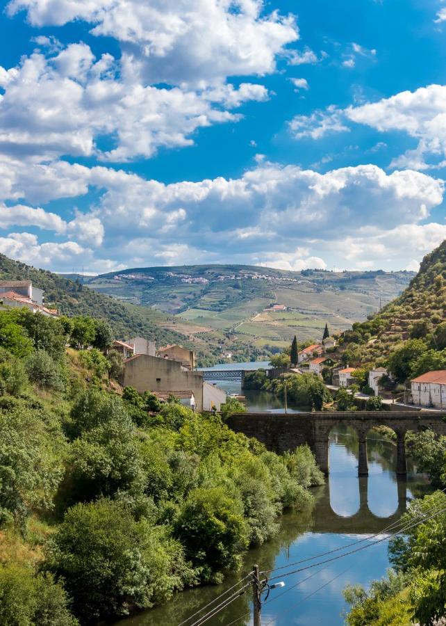 Dois Lagares House Bed and Breakfast Pinhão Exteriör bild
