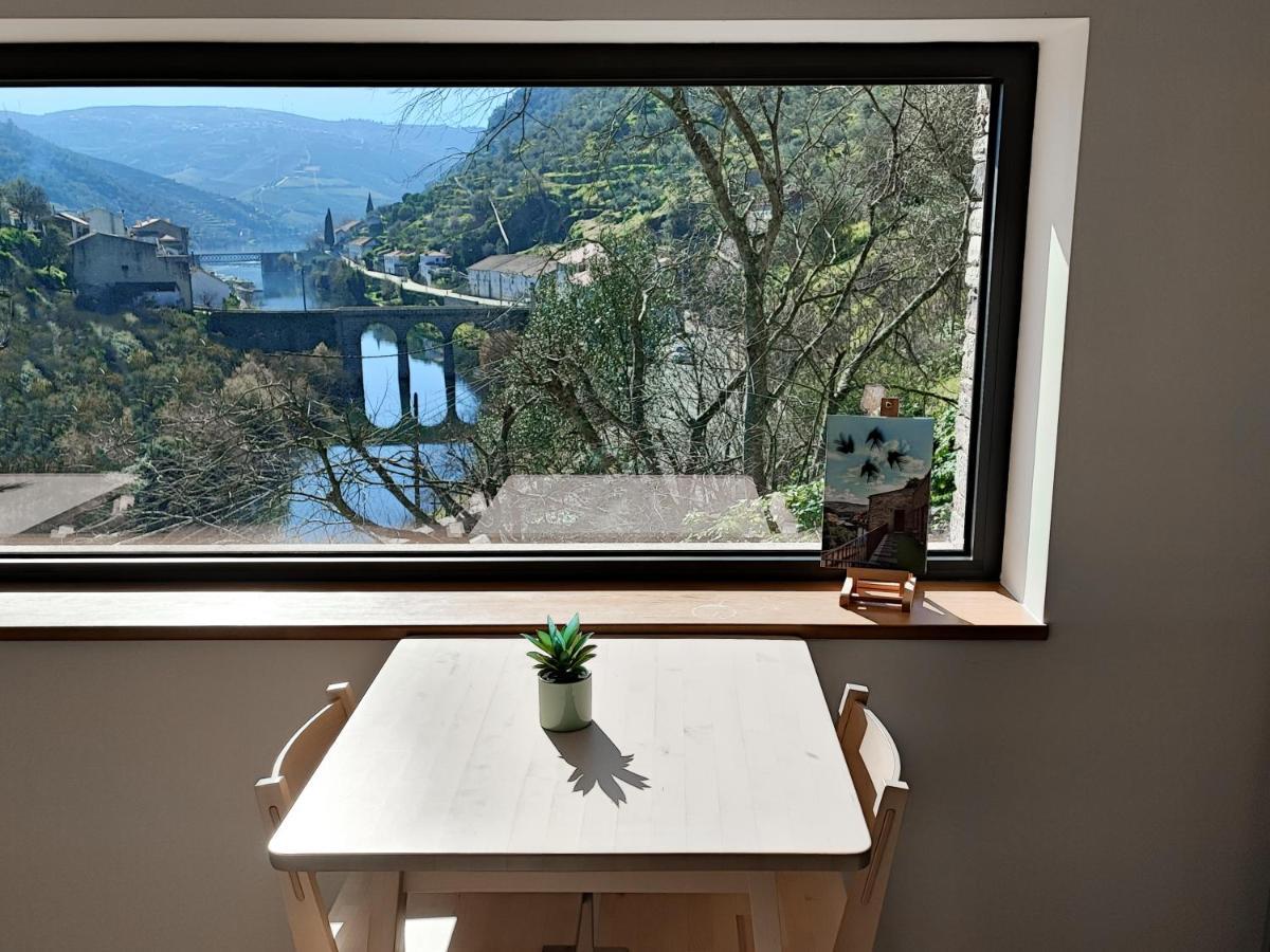 Dois Lagares House Bed and Breakfast Pinhão Exteriör bild